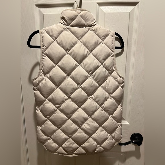 J. Crew Puffer vest with snap pockets XS - Picture 3 of 6